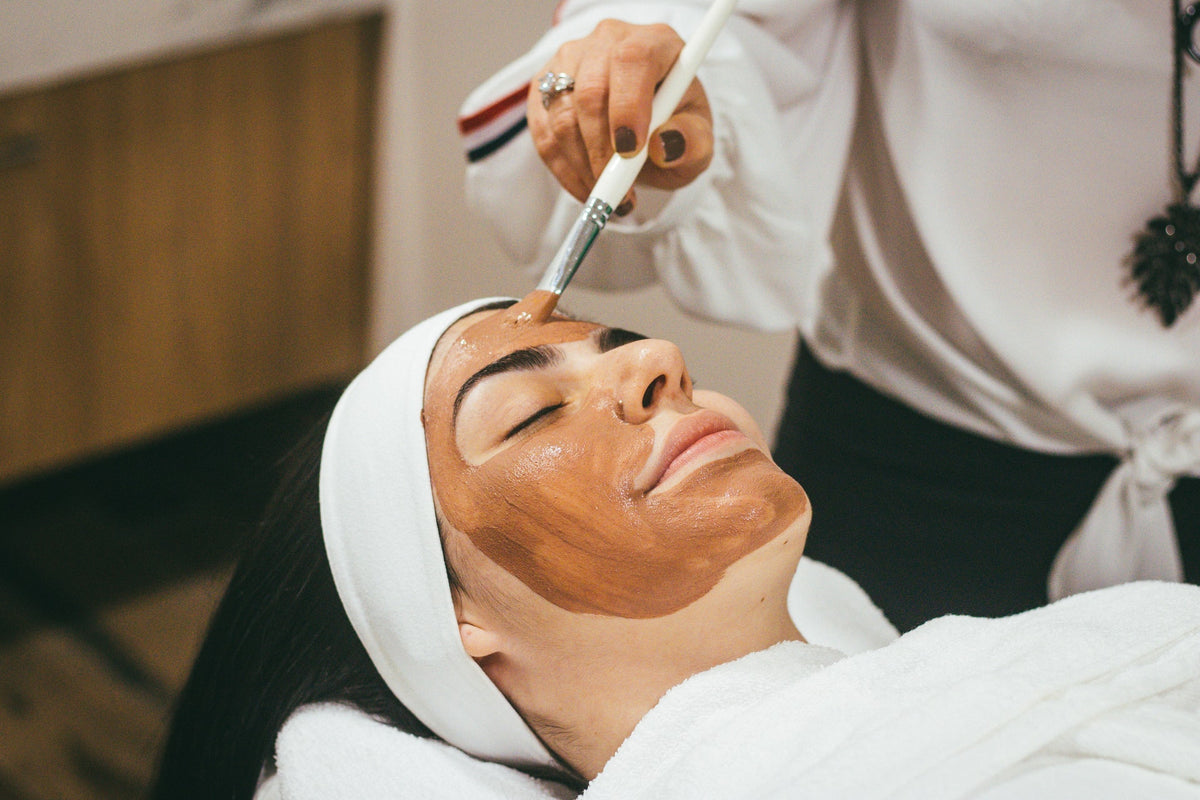 Maschere viso: il segreto di bellezza delle donne