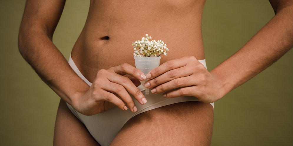 Eliminare le smagliature in estate: i rimedi più efficaci