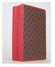 Adamas rosso abrasione leggera