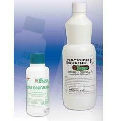 Perossido di idrogeno stabilizzato a 10 volumi F.U. edizione vigente uso esterno 200 ml flacone serigrafato